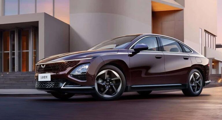 Wuling follows BYD by cutting hybrid sedan price by $830