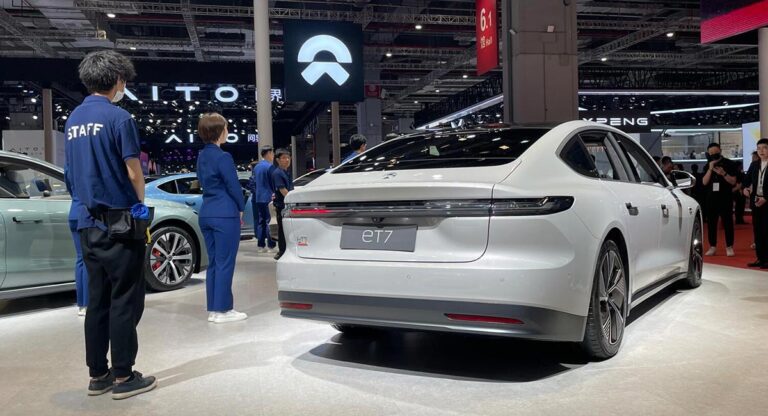 Nio needs to sort out its strategic direction to turn profitable in foreseeable future, analysts say