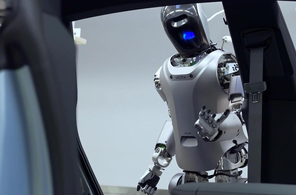 Nio testing use of humanoid robots on factory production line