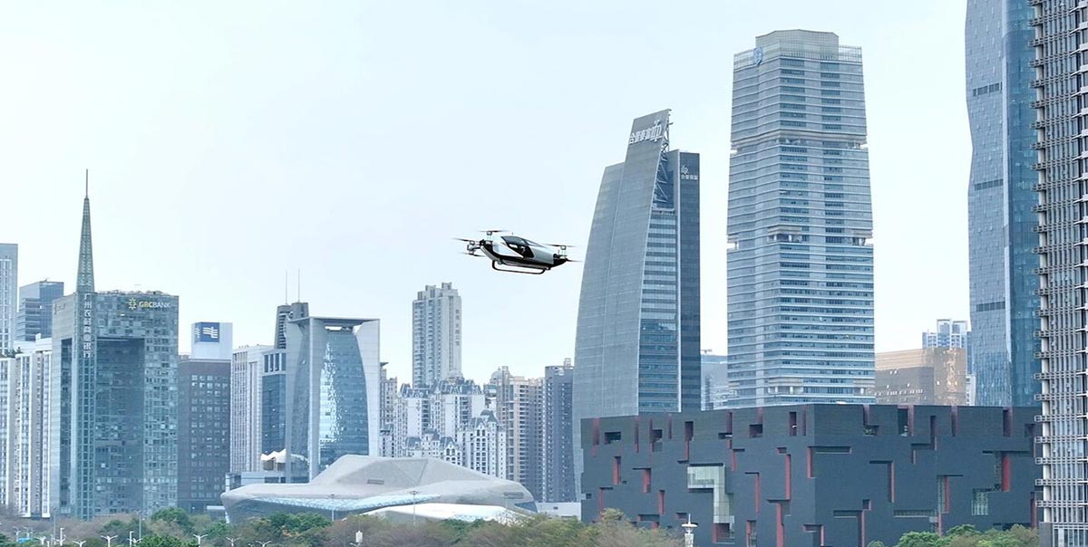 Xpeng Aeroht's X2 flying car flies over Guangzhou's central city for 1st time