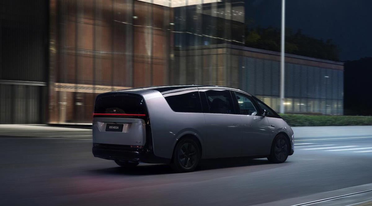 Li Auto CEO vows to fight back as negative comments threaten to derail Li Mega's prospect