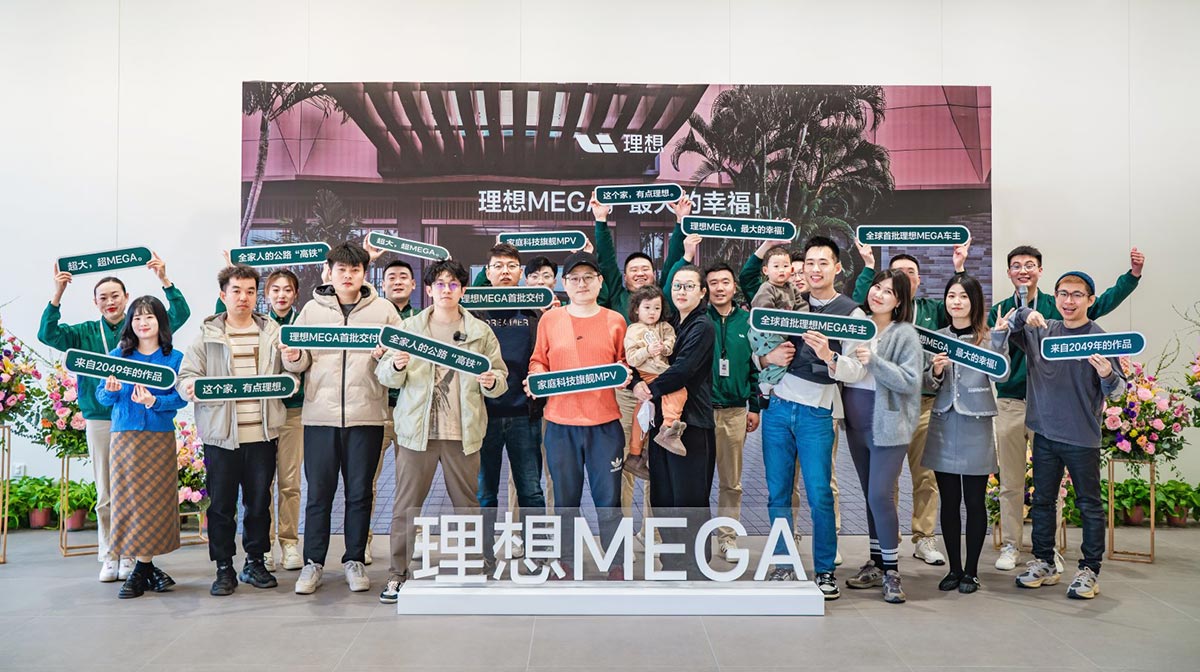 Li Auto begins Li Mega deliveries, raises target for supercharging stations to 2,700 by year-end