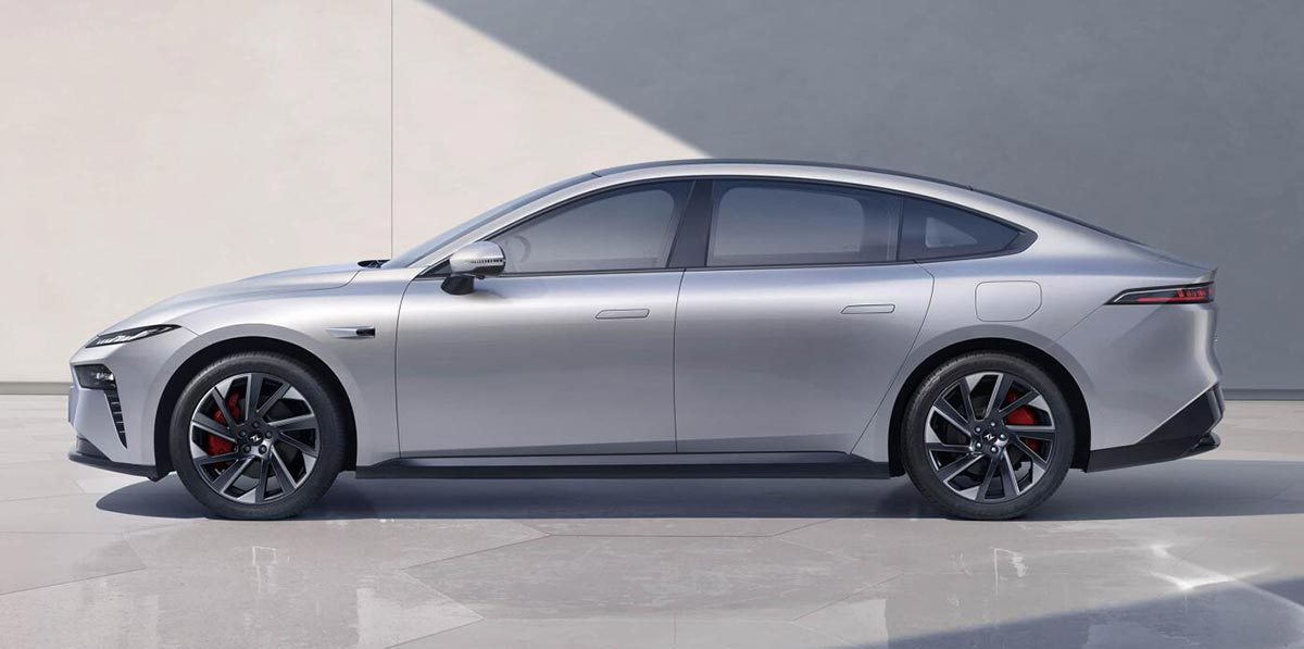 Dongfeng's new NEV brand eπ launches 1st model, eπ 007 sedan, starting at ,190