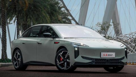 FAW Hongqi launches all-electric sedan EH7 with starting price of ,920