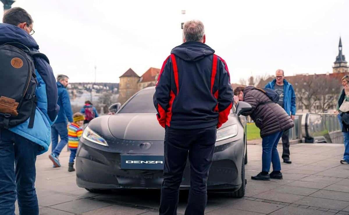 BYD Denza teases flagship sedan Z9 GT