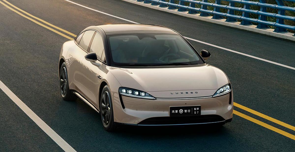 Huawei-Chery joint brand Luxeed re-launches 1st model S7 with lower prices for most trims