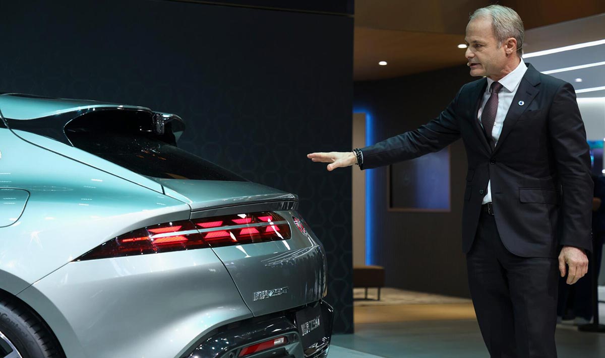 BYD Denza unveils Z9GT at Beijing auto show