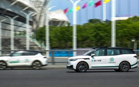 Baidu Apollo launches 6th-gen robotaxi with 60% lower cost