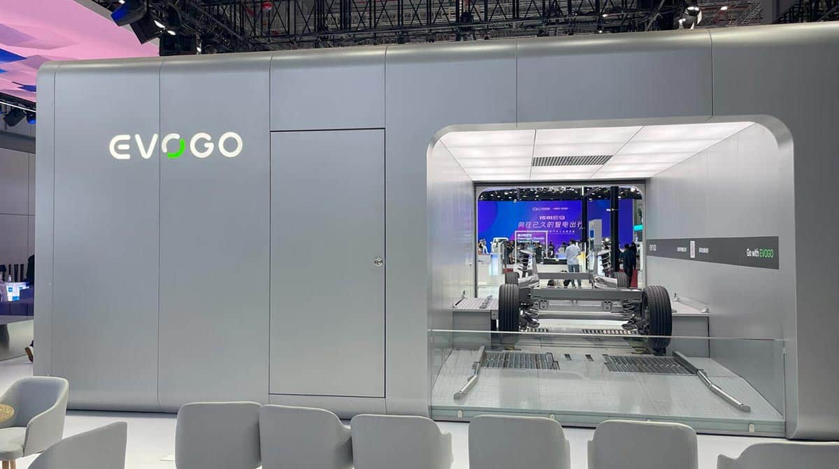 CATL, BAIC form partnership on skateboard chassis and battery swap