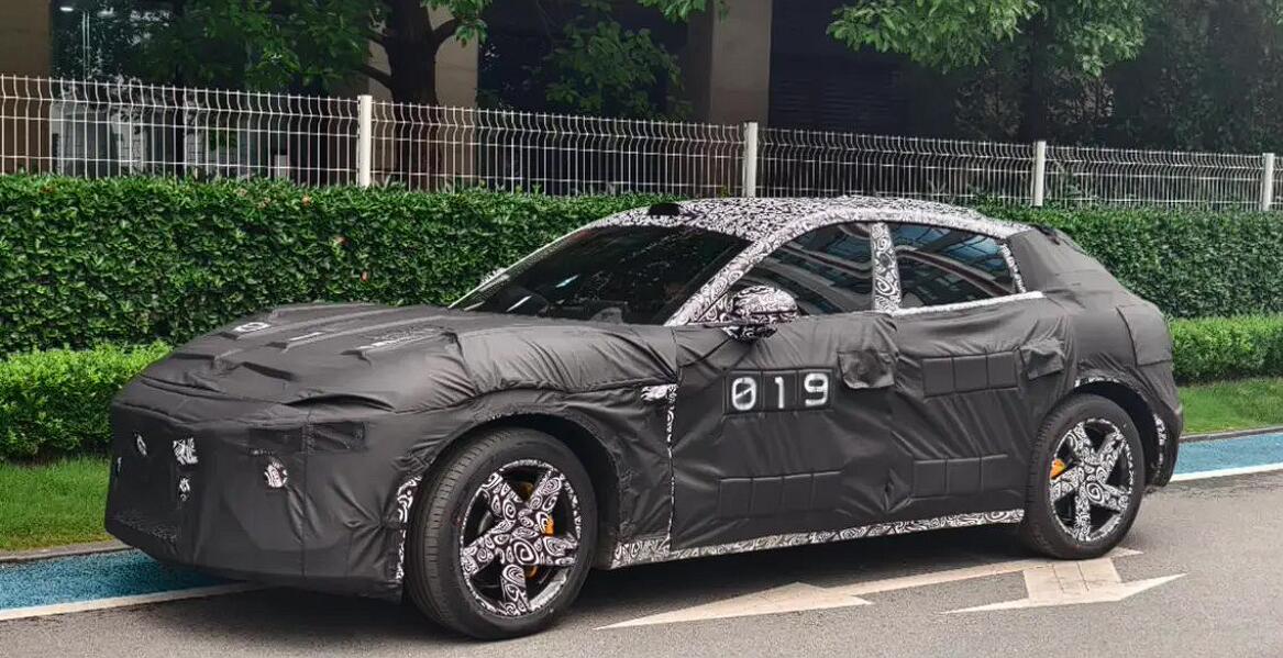 Spy photos reveal SUV suspected to be Xiaomi's 2nd EV model