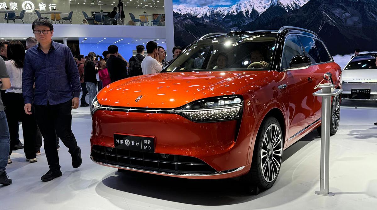 Huawei-backed Aito says its premium SUV M9 exceeds 100,000 orders