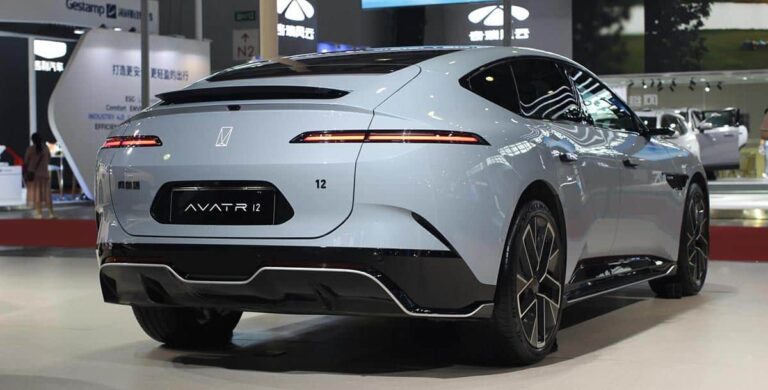 Avatr cancels its last directly-managed stores, shifts fully to dealer model, report says