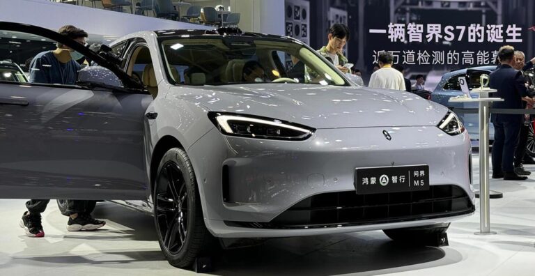 Huawei's auto business rakes in more revenue in H1 2024 than past 2 years combined, report says