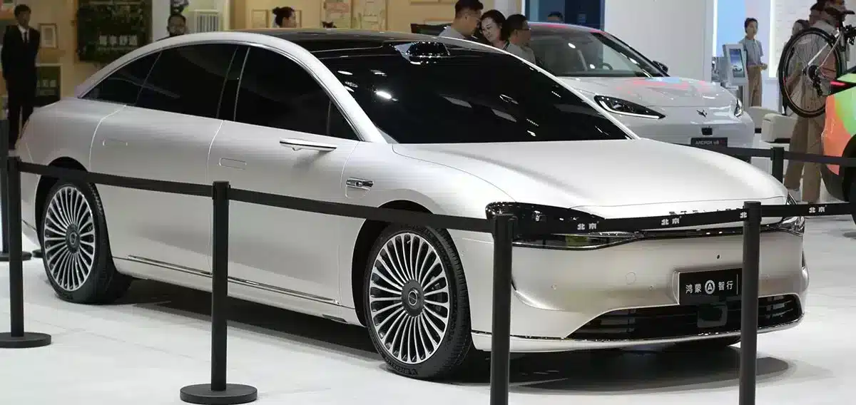 Huawei-BAIC joint brand Stelato to launch 1st model S9 sedan on Aug 6