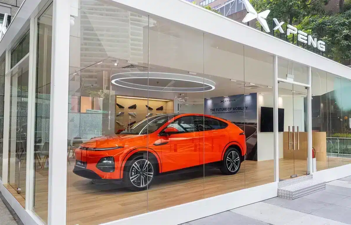 Xpeng enters Singapore market, opens 1st pop-up store