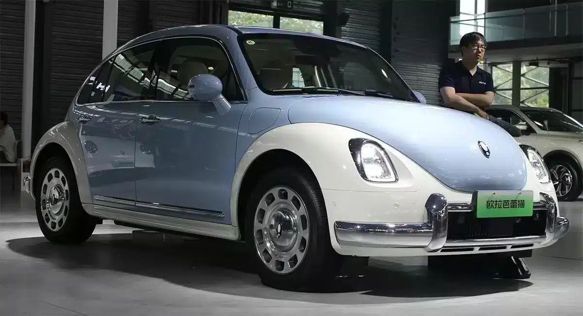 China NEV retail at 722,000 in Jul 1-28, down 5% from same period last month