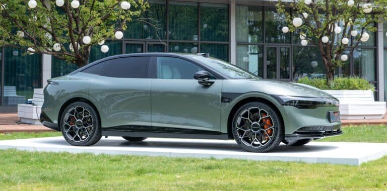 Zeekr launches updated 001 and 007 with faster charging and enhanced driver assist capabilities