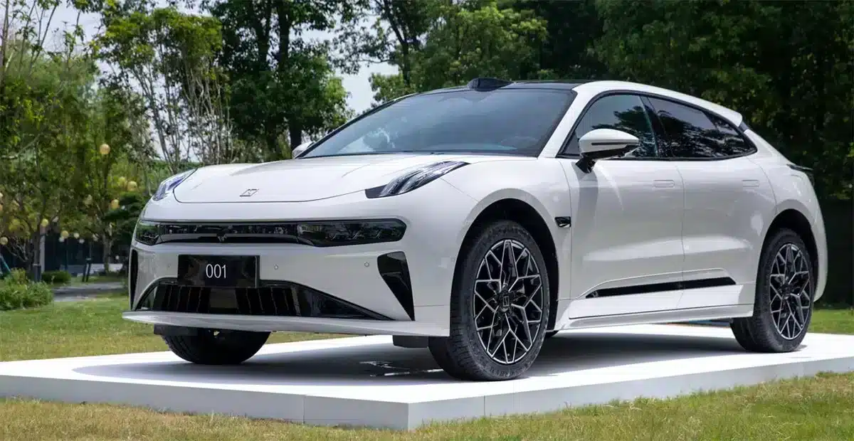 Zeekr launches updated 001 and 007 with faster charging and enhanced driver assist capabilities