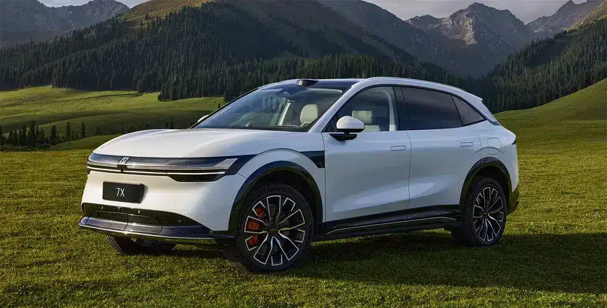 Zeekr 7X SUV debuts at Chengdu auto show, official launch set for Sept 20