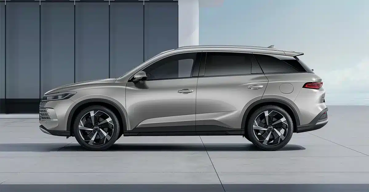 BYD shares 1st exterior images of new model Sealion 05 DM-i