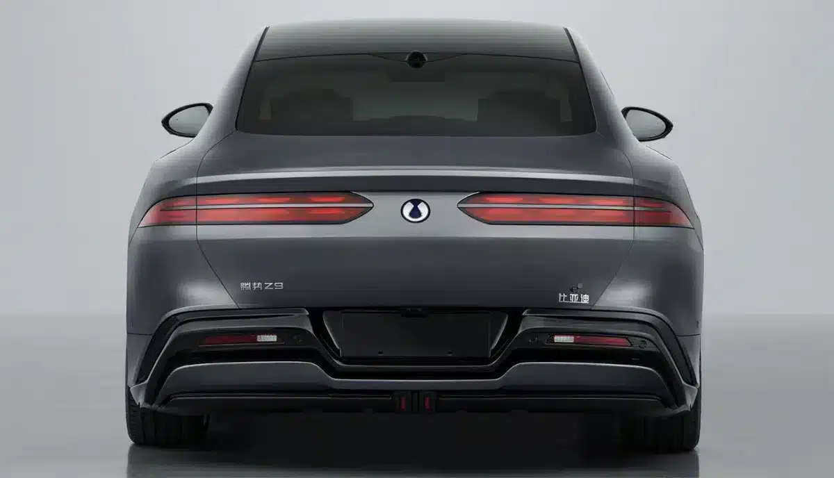 Regulatory filing: BYD Denza files for Z9 sedan