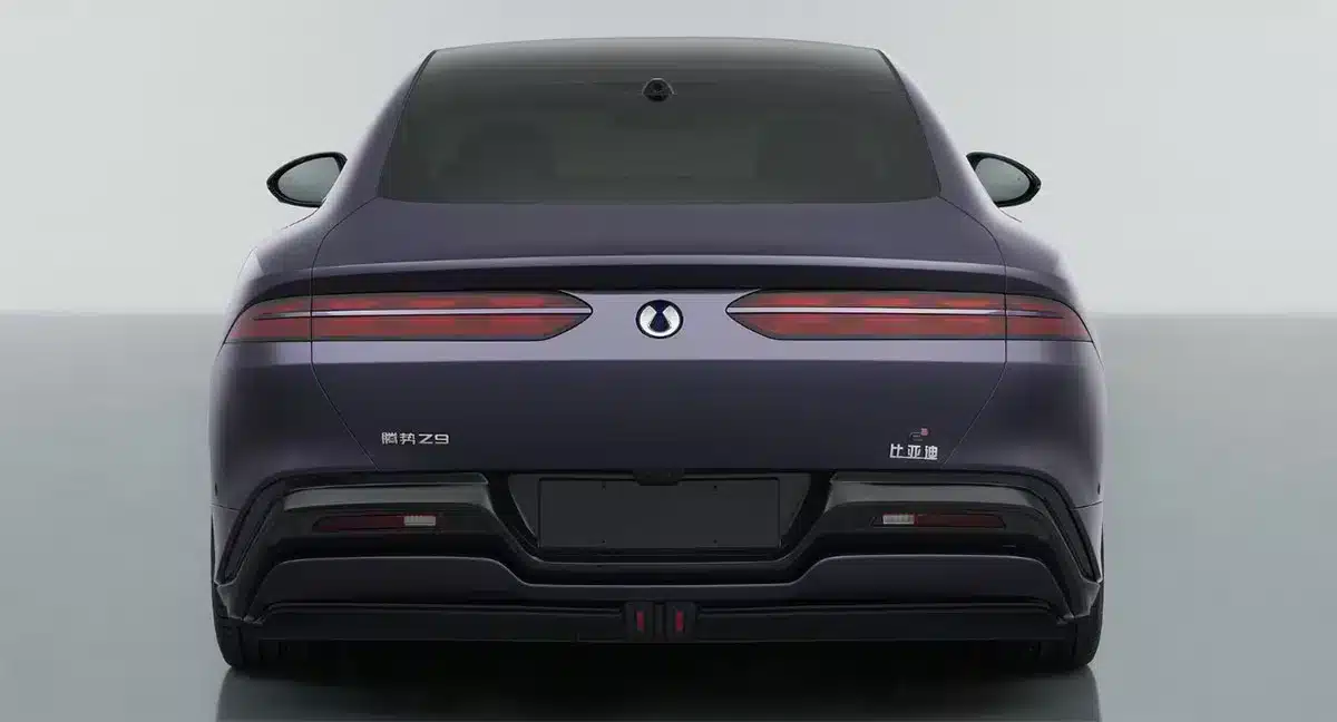 Regulatory filing: BYD Denza files for Z9 sedan