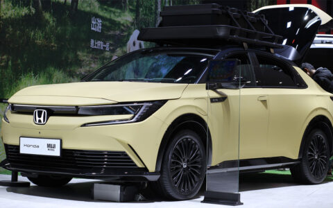 Industry body submits 'urgent report' to Chinese authorities as price wars leave dealers in peril