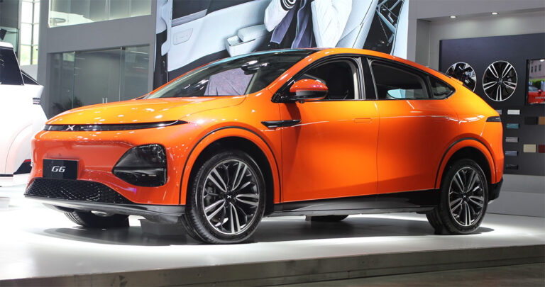 Xpeng ramps up robotaxi efforts, looking for top talent