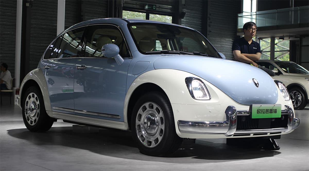 China NEV retail at 408,000 in Oct 1-13, up 8% from same period last month