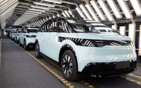 Zeekr sees Mix's 1st production cars roll off line ahead of Oct 23 launch