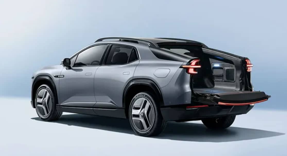 Changan Nevo launches E07 SUV that can transform into pickup truck