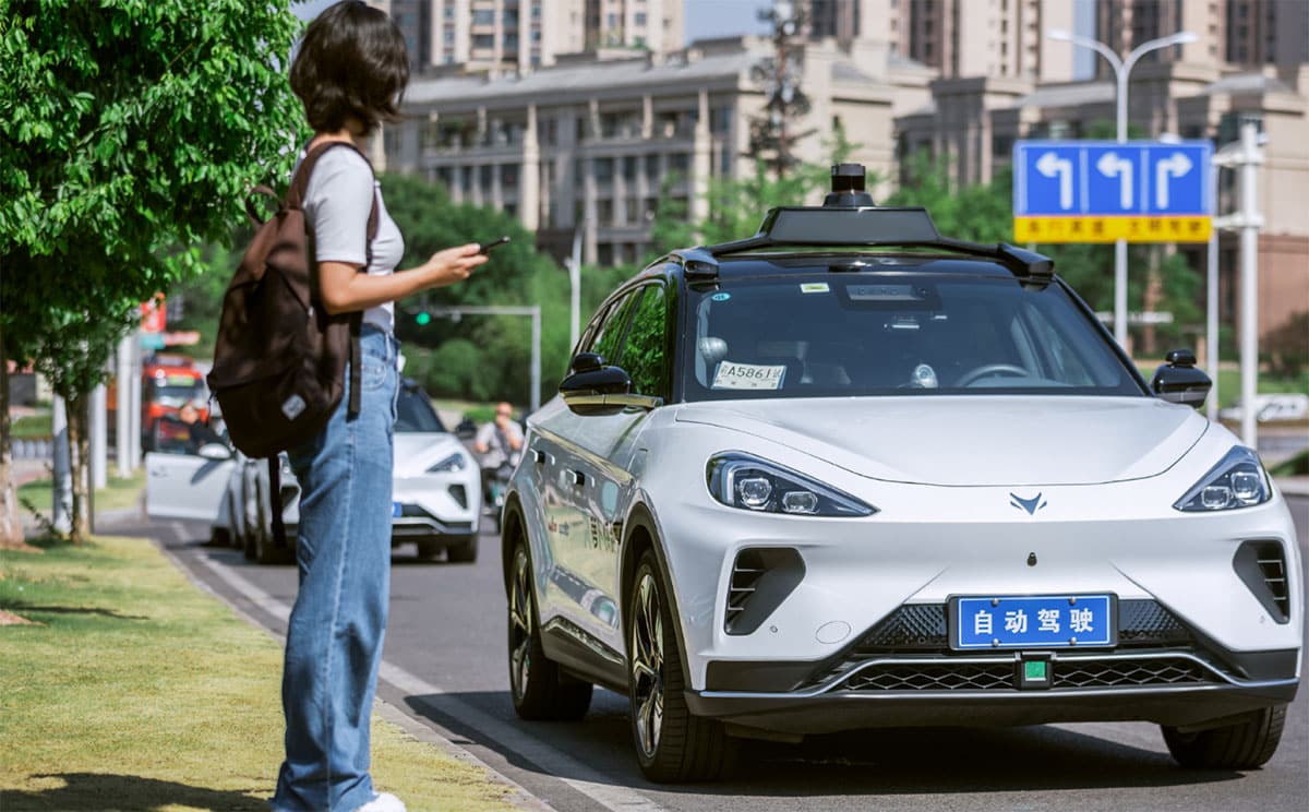 Baidu to start trial operations of Apollo Go robotaxis in HK as soon as year-end, report says