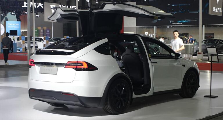 Tesla's China factory chief set to leave this week, report says