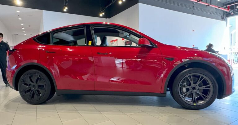 Tesla offers final payment reduction for existing Model Y cars in China, extends 5-year 0-interest financing to Jan 31