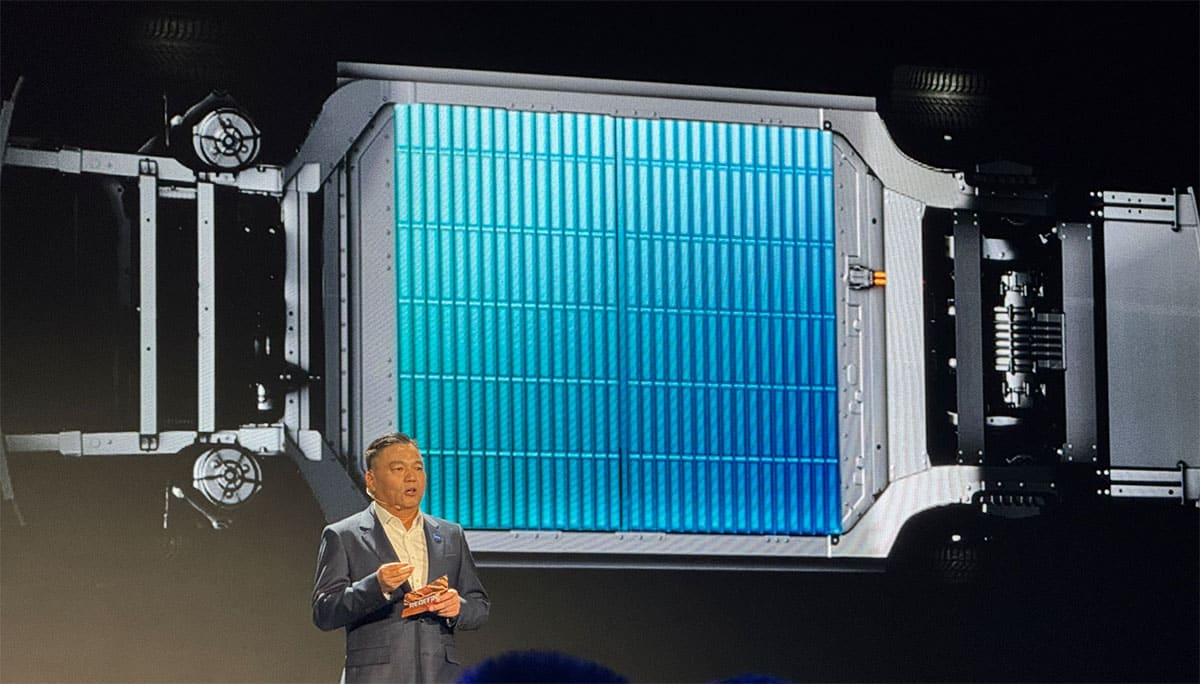 CATL unveils Bedrock skateboard chassis with focus on safety