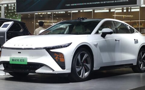 US finalizes rules banning Chinese tech in connected cars
