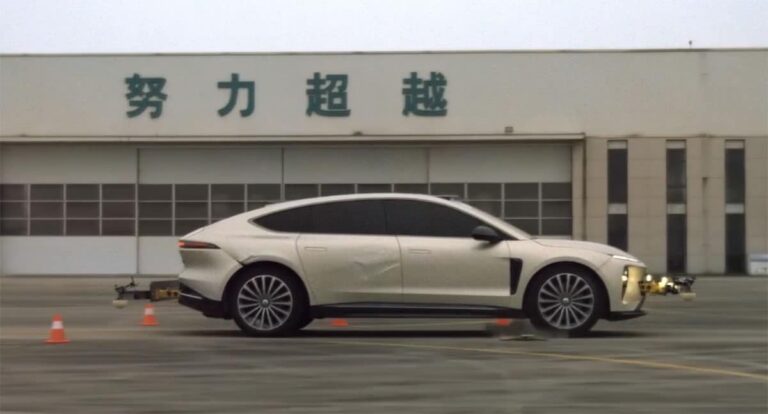 [Video] Nio shows off ET9's safety in extreme scenarios as Chinese EV makers race for better tech