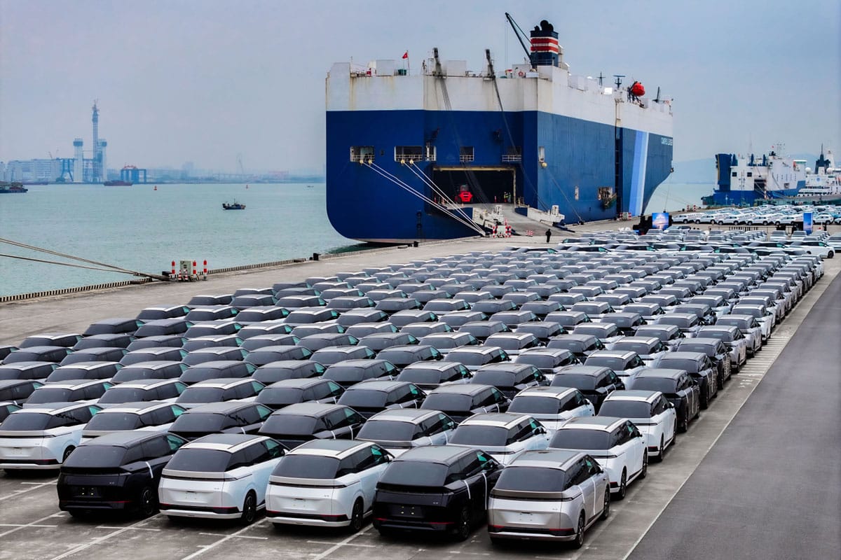 Xpeng ships 300 X9 MPVs to Thailand, bringing its highest-priced model to global markets