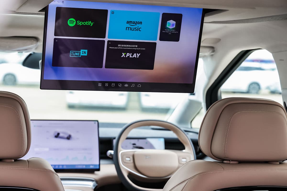 Xpeng ships 300 X9 MPVs to Thailand, bringing its highest-priced model to global markets