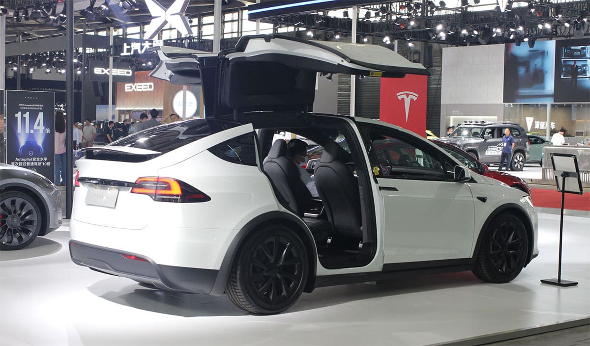 Tesla prepares to roll out FSD features in China, report says