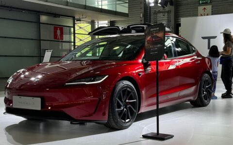 Tesla sent US engineers to China earlier this month to help with FSD optimization, report says