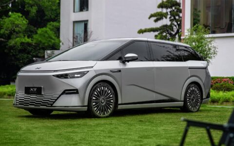 Xpeng begins pre-sales of updated X9 MPV with upgraded features, higher price