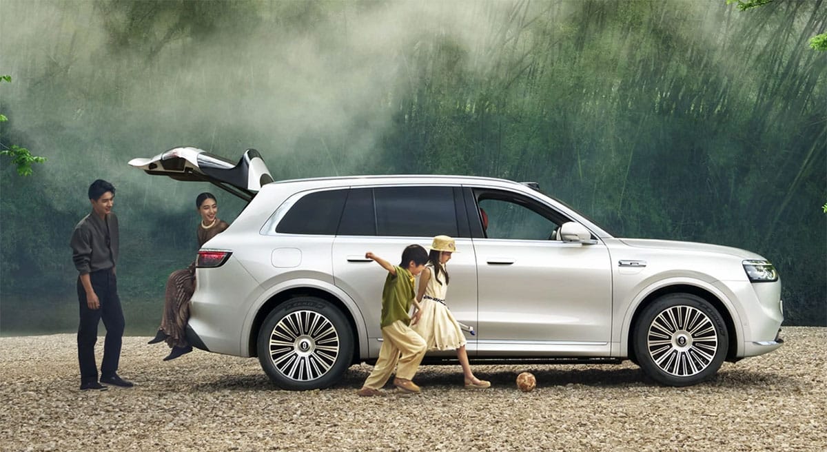 Huawei-backed Aito officially launches M8 SUV, targeting family market with starting price of ,130