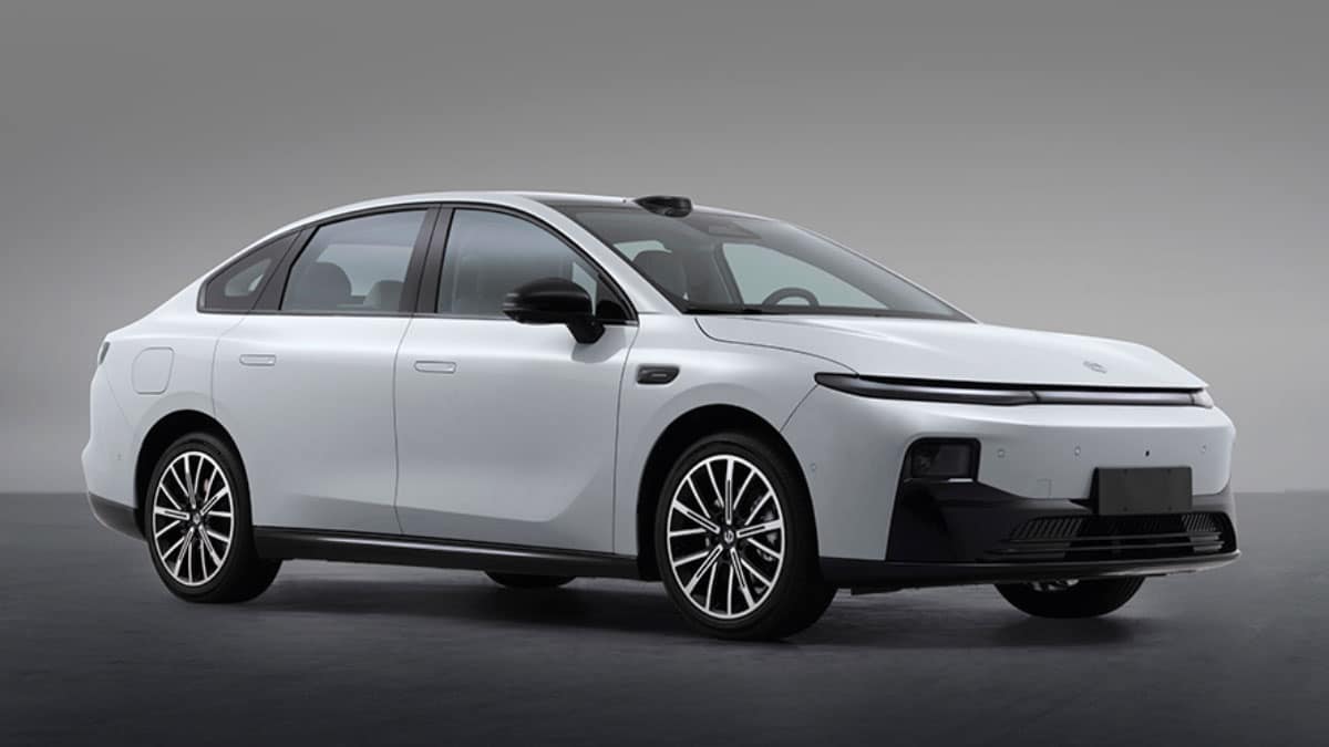 Leapmotor files for B01 electric sedan, to debut at Shanghai auto show