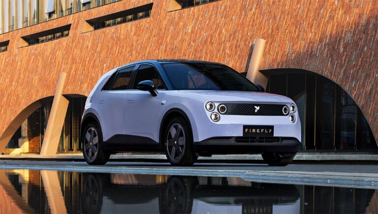 Firefly show cars arrive at over 300 Nio stores, official launch 1 day away