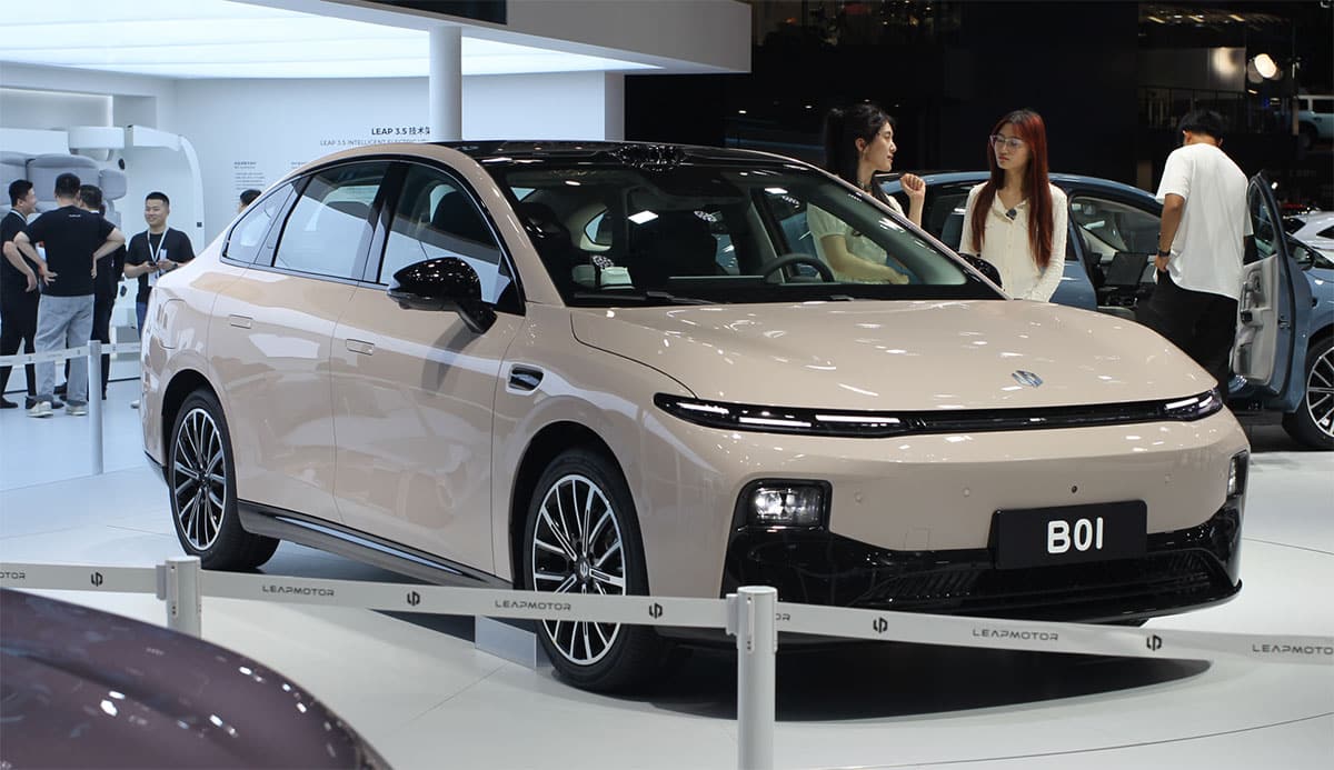 Leapmotor founder increases stake in company again