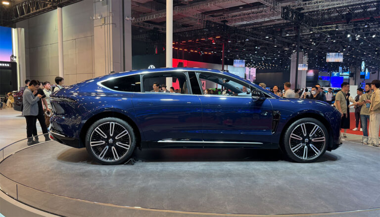 Nio ET9 delivers 810 units in 1st full month