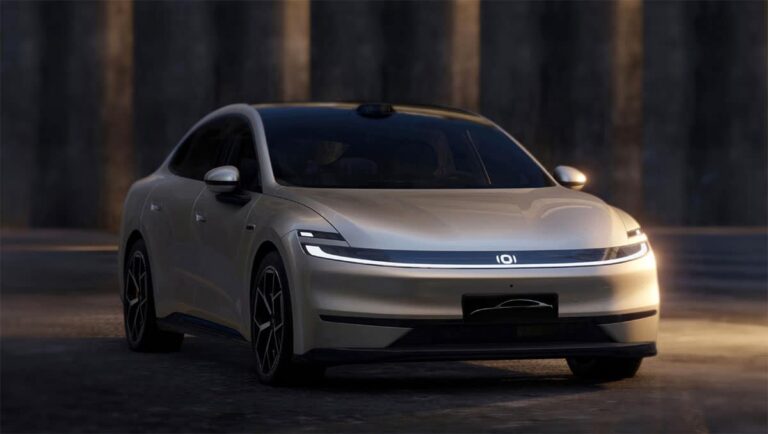 Changan sub-brand Nevo teases C390 sedan with elegant design