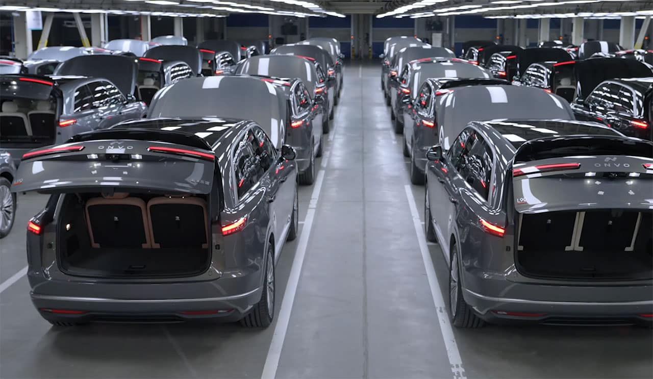 Onvo president shares video showing L90 automatically performing self-checks as pre-sales set to begin in 3 days