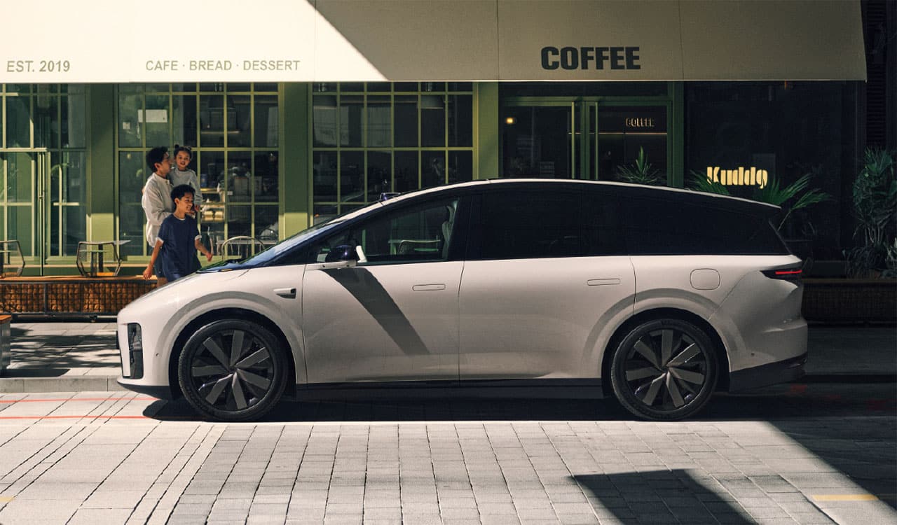 Li Auto shares interior photos of Li i8, official launch set for Jul 29